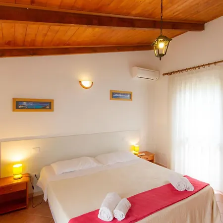 With Swimming Pool A Few Minutes From Alghero