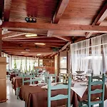 With Swimming Pool A Few Minutes From 3* Alguer
