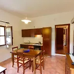 Apartmanhotel With Swimming Pool A Few Minutes From Alghero