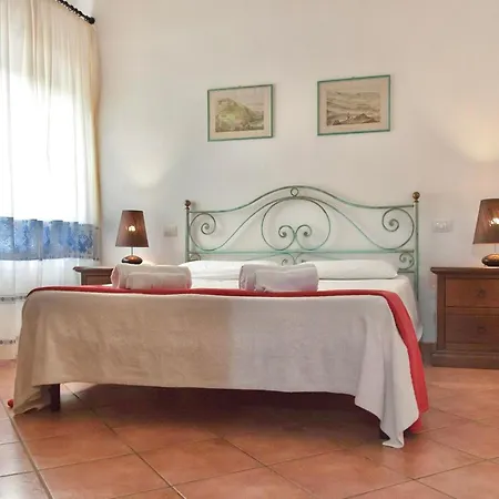 With Swimming Pool A Few Minutes From Appart hôtel 3*