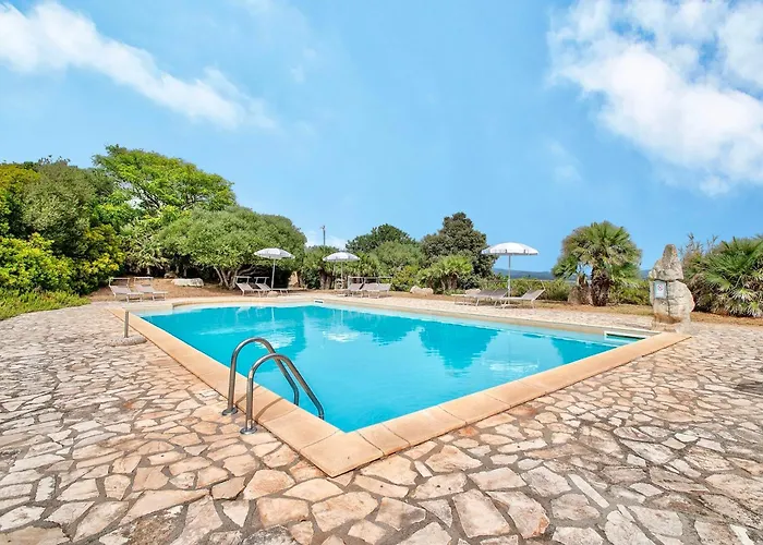 With Swimming Pool A Few Minutes From Aparthotel Alghero